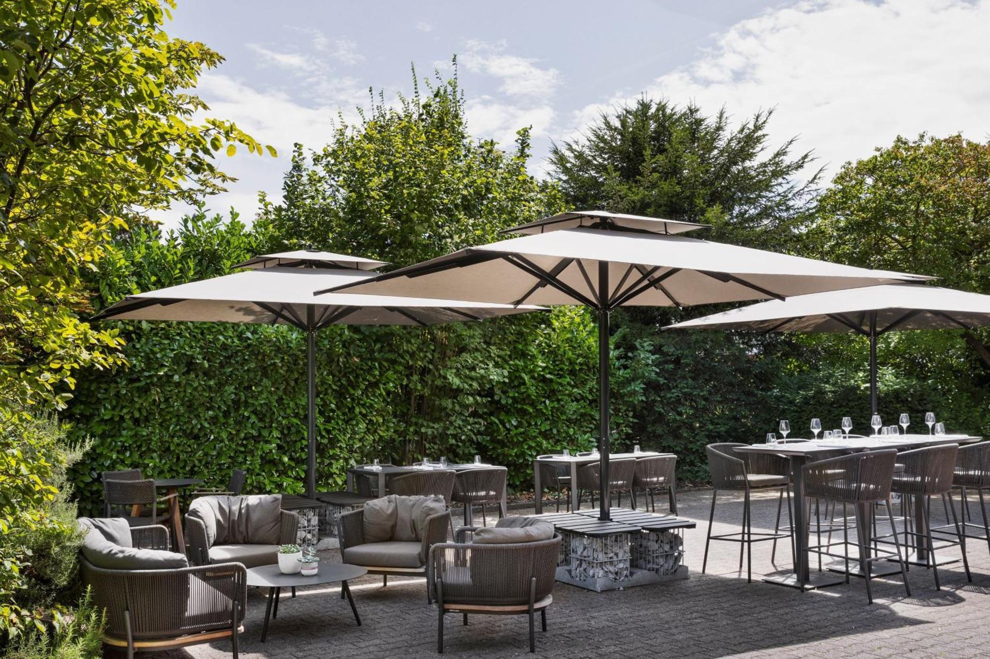 Courtyard By Marriott Wiesbaden-Nordenstadt Exterior photo