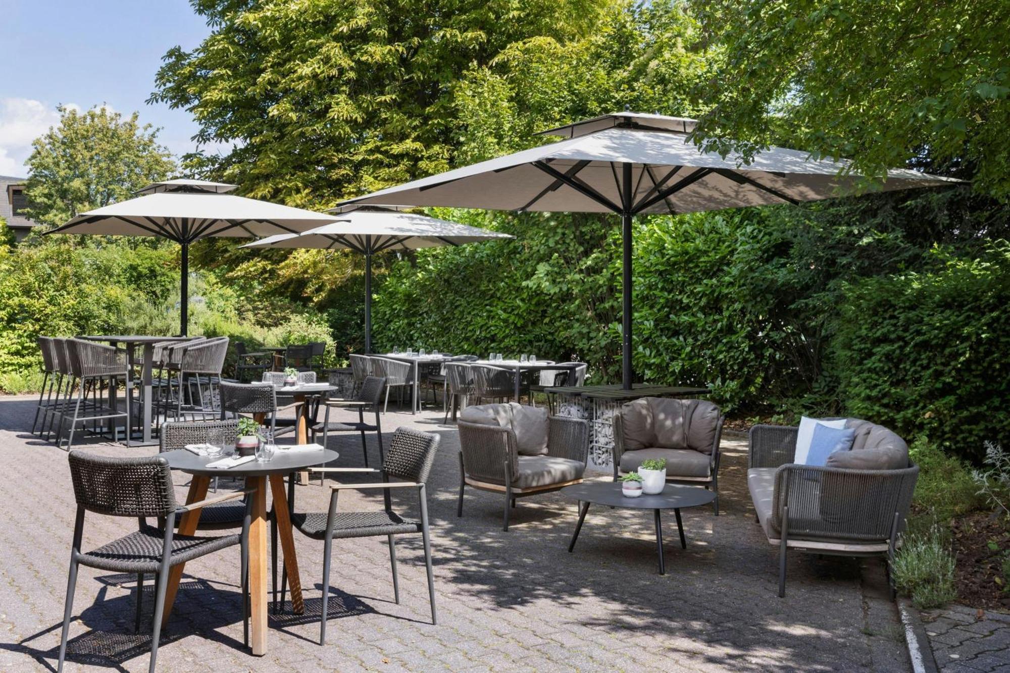 Courtyard By Marriott Wiesbaden-Nordenstadt Exterior photo